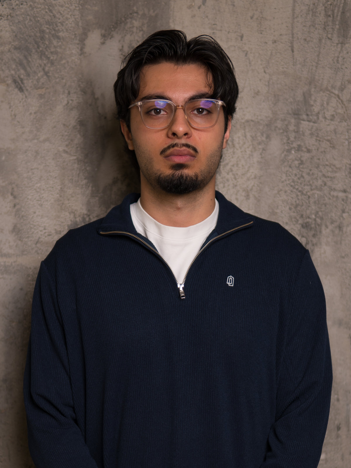 Navy Signature Quarter Zip Thobe, upper body front view